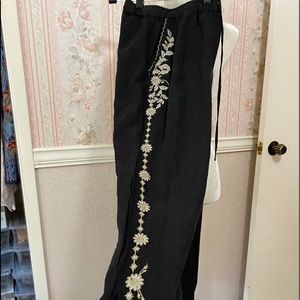 Johnny Was Kemi Capri Jogger NWT M